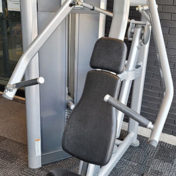 Chest Press Machine- Life Fitness signature series image